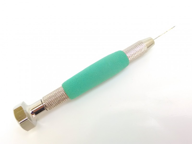 Clover Pen Style Felting Tool - Mielke's Fiber Arts